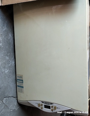 Centrala Ariston Cares Premium 24 w