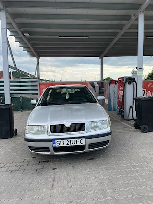 SCODA Octavia 1.6 benzina  - imagine 3