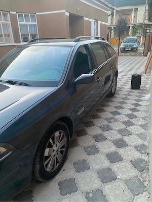 vând Renault  Laguna  - imagine 3