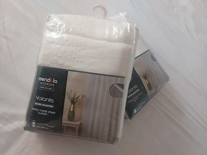Perdea Nouă Mendola Volantis 300x280 cm (Disponibile 2 bucăți)