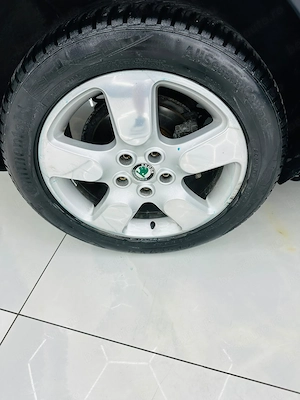 Skoda Octavia - imagine 9