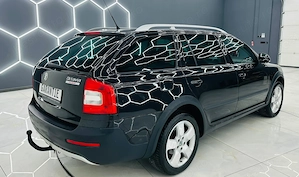 Skoda Octavia - imagine 4