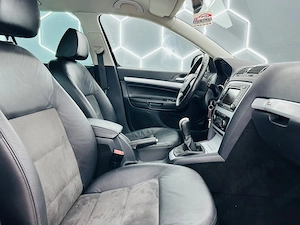 Skoda Octavia - imagine 17
