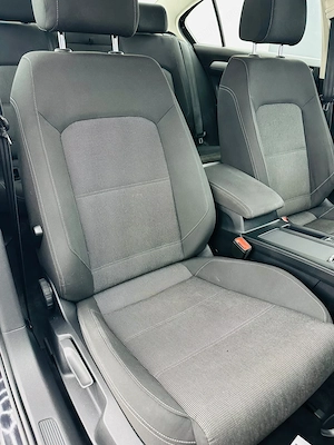Vw Passat - imagine 19
