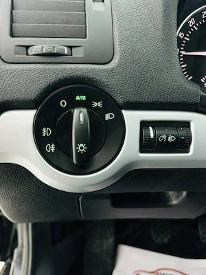 Skoda Octavia - imagine 12