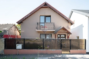 Casă individuală cu 3 camere și curte la preț de apartament - Sânpetru
