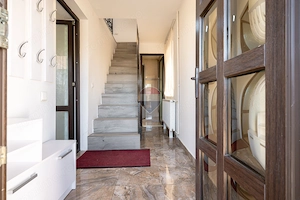 Casă individuală cu 3 camere și curte la preț de apartament - Sânpetru - imagine 4