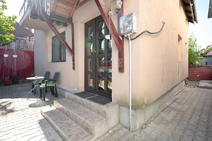 Casă individuală cu 3 camere și curte la preț de apartament - Sânpetru - imagine 19