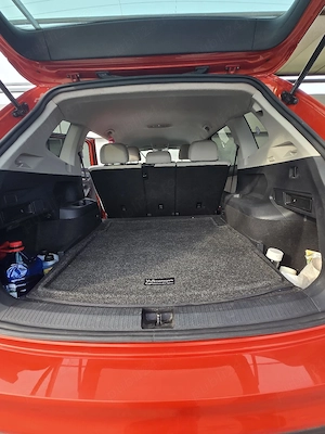 Volkswagen Tiguan Allspace 2.0 TSI 4Motion DSG   220 CP   2018 - imagine 8