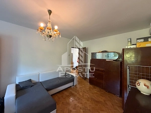 Apartament cu 2 camere de vanzare,decomandat ,Zona Aradului,Timisoara