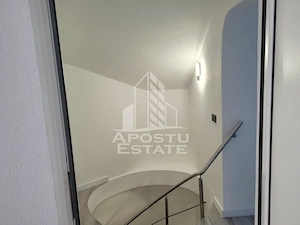 Casa desfasurata pe doua niveluri,zona Podgoria - imagine 6
