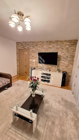 Apartament cu 4 camere, decomandat, etaj 1, BRD, Complexul Studentesc - imagine 13