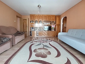Apartament 2 Camere Zona Iulius Mall - imagine 2