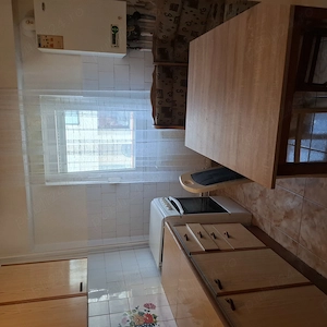 Inchiriez AP.2 camere , decomandat, mobilat și utilat, loc Făgăraș - imagine 2