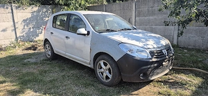dacia sandero pentru piese  - imagine 4