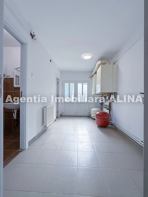 Spatiu 259 mp in Mun. Deva, Jud. HD, zona ultracentrala, parter, sunt 7 birouri. - imagine 3