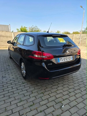 PEUGEOT 308 SW an 2021 motor 1.5 hdi 102 cp euro 6. consum 5 %km - imagine 3