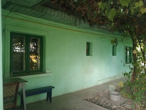 Casa + teren de vanzare in Barlad   zona Tudor Vladimirescu