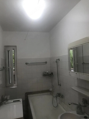 Apartament spatios cu o camera, de inchiriat - imagine 2