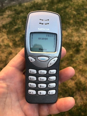Nokia 3210 vintage de colectie  - imagine 3