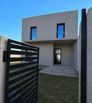    Casă Nouă Premium P+1 | Stil Mediteranean | 150 mp | Teren 270 mp | Zona Aeroport   Drobeta-Turnu - imagine 4