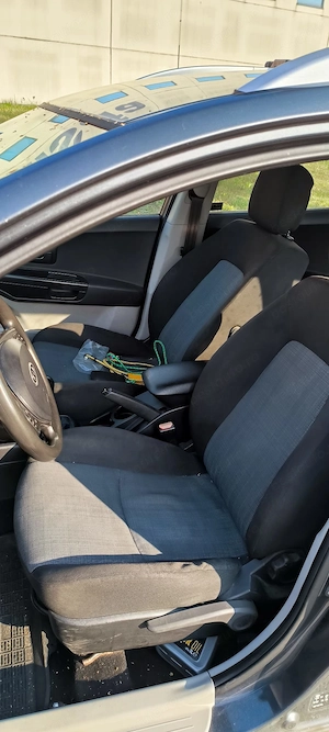 Kia Ceed Combi 2008 - imagine 3