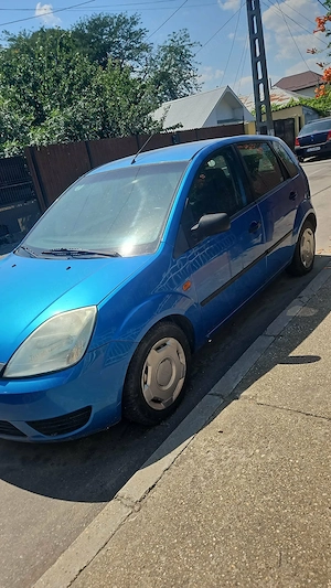 Ford Fiesta 2005 DE VANZARE