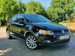Vând VW POLO echipare HighLine,manuală 5+1,înmatriculată RO,climatronic.incalzite scaune,etc - imagine 9