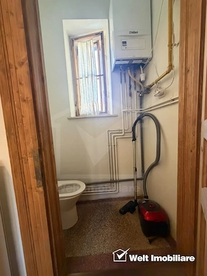 Apartament 2 camere, situat în zona centrală - imagine 11