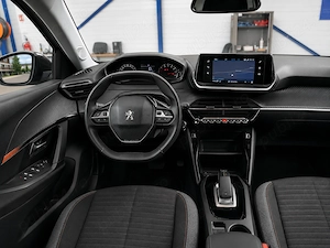 Peugeot 2008, 1.2 PureTech 130CP, 2021, Allure Automat - imagine 8