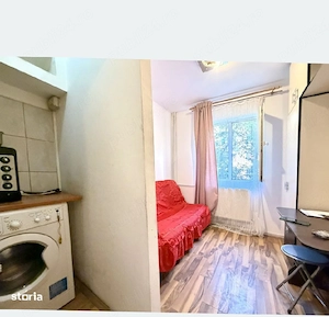 Vând garsonieră zona Iozefin 