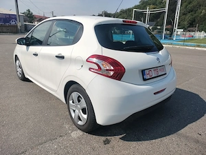 Peugeot 208 1.4hdi an 2013 EURO 5 Navigatie - imagine 10