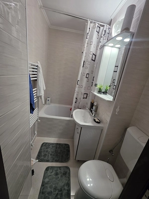 Vand apartament 2 camere decomandat et.1 Simeria - imagine 6