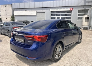 Toyota Avensis 2016 2.0 D-4D diesel manual - imagine 3