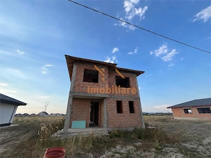 CASA LA ROSU | CIHEI | 145 MP | 471 MP TEREN |  BIHOR