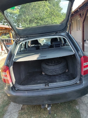 vand skoda octavia 2 - imagine 4