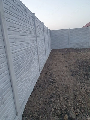vand loc de casa in loc Mindruloc