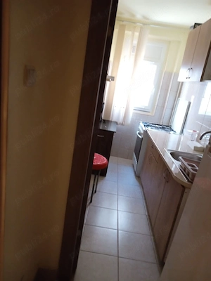 Garsoniera de închiriat 28 M p 