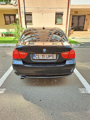Bmw E90 318 d din 2009 - imagine 6