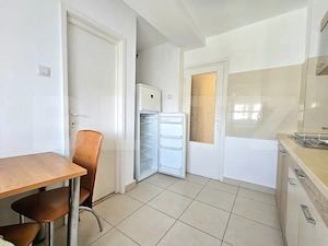 Apartament cu 2 camere, 45 mp, zona Ultracentral - imagine 6