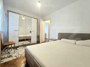 Apartament cu 2 camere, 45 mp, zona Ultracentral - imagine 4