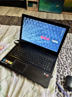 Lenovo Laptop Z50-75 perfect funcțional, încărcător original inclus!