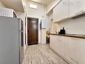 Studio tip loft cu terasa in Centrul Istoric langa primarie - imagine 4