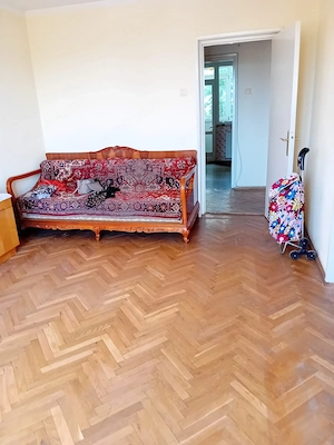 De vanzare -  apartament cu 3 camere decomandate, Tiglina 2, etaj 3/4 - imagine 3