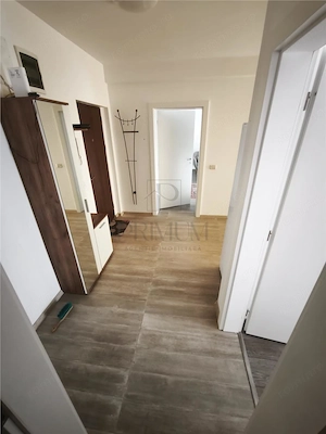 Braytim - 2 Camere - Parter inalt - Boxa + Loc de parcare - Decomandat - Bucatarie inchisa - imagine 4