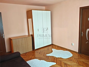 Girocului - 2 Camere - Centrala proprie - Bloc izolat - Boxa in CF - imagine 4