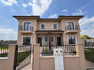 DUPLEX SUPERB, GATA DE MUTAT, MOSNITA NOUA, 12OMP UTILI.