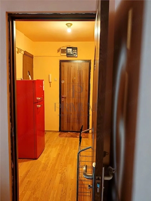 Girocului - 2 Camere - Centrala proprie - Bloc izolat - Boxa in CF - imagine 7