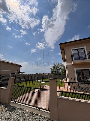 DUPLEX SUPERB, GATA DE MUTAT, MOSNITA NOUA, 12OMP UTILI. - imagine 2