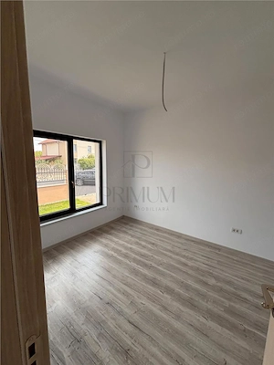 DUPLEX SUPERB, GATA DE MUTAT, MOSNITA NOUA, 12OMP UTILI. - imagine 6